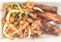 Salt Pepper Ribs with Shredded Smoked Beef
